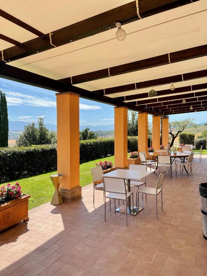 La Posta Di Bacco Apartamento Gualdo Cattaneo Exterior foto