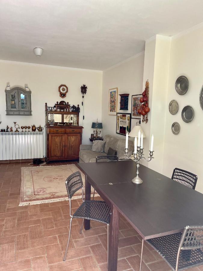 La Posta Di Bacco Apartamento Gualdo Cattaneo Exterior foto